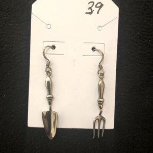 Adorable 925 Sterling Silver Fork and Shovel Wire Earrings